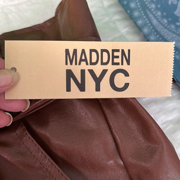 NWT! Madden NYC Brown Faux Leather high Paperbag waist shorts. Junior 11/13 - Picture 8 of 14